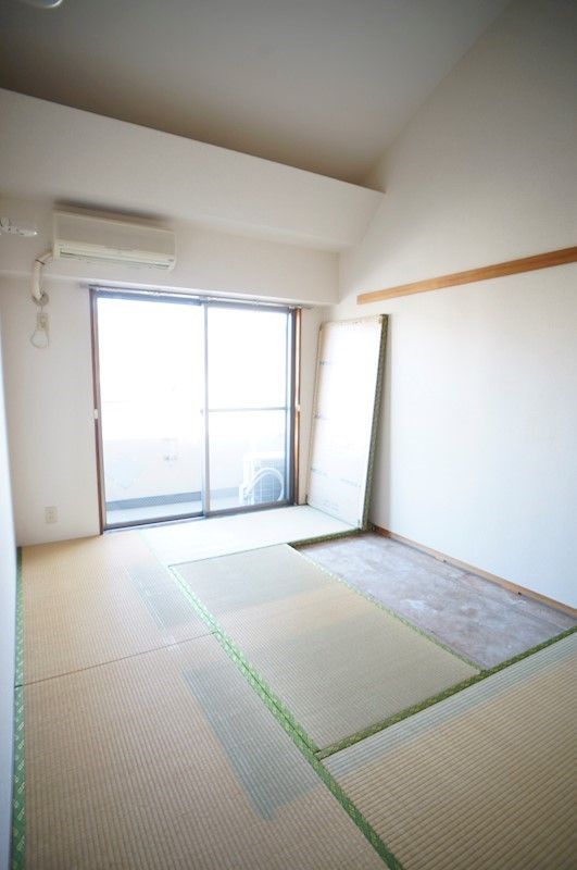 �y���̑������E�X�y�[�X�z�@�ŏ�K�̌��z���g�����V�䍂�̍����������ł��B