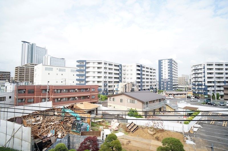 �y���]�z�@�T�K�x��ꂩ��̒��]�ł��B