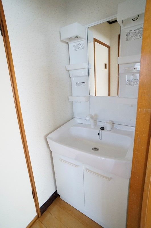 �y���ʏ��z�@