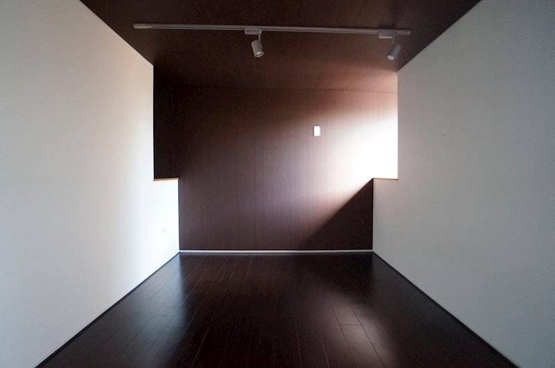 �y�Q���z�@�X�|�b�g���C�g�t