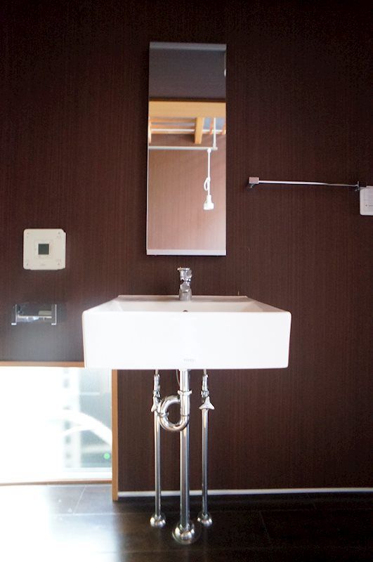 �y���ʏ��z�@�X�^�C���b�V���Ȑ��ʑ�