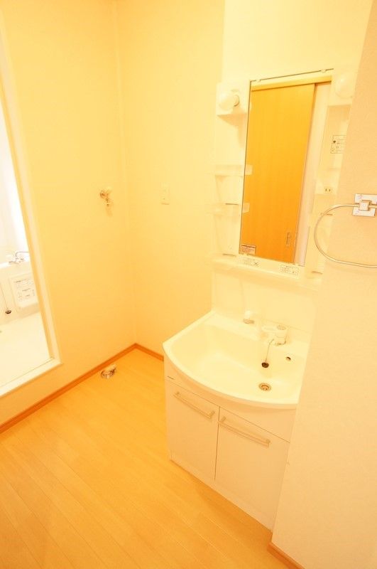 �y���ʏ��z�@�V�����[�t�����ʑ�I