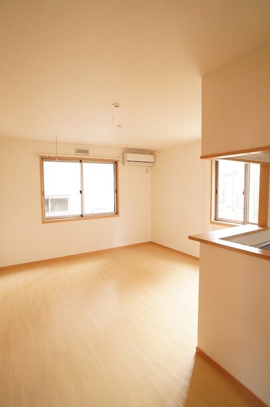 �y���ԁE���r���O�z�@