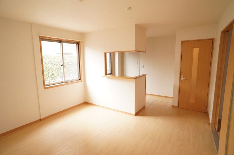 �y�����E���r���O�z�@