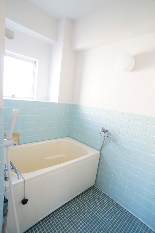 �y�o�X�z�@�������莼�C�̂�����Ȃ��o�X���[���ł��B