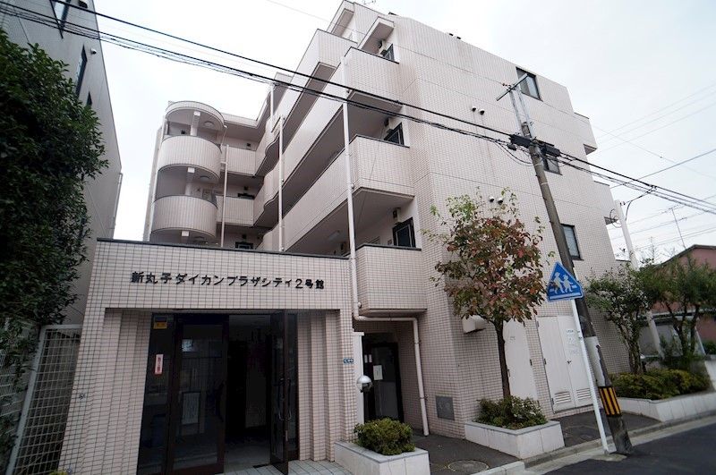 �y�����O�ρz�@��������Ƃ����S���S�؃R���N���[�g���}���V����