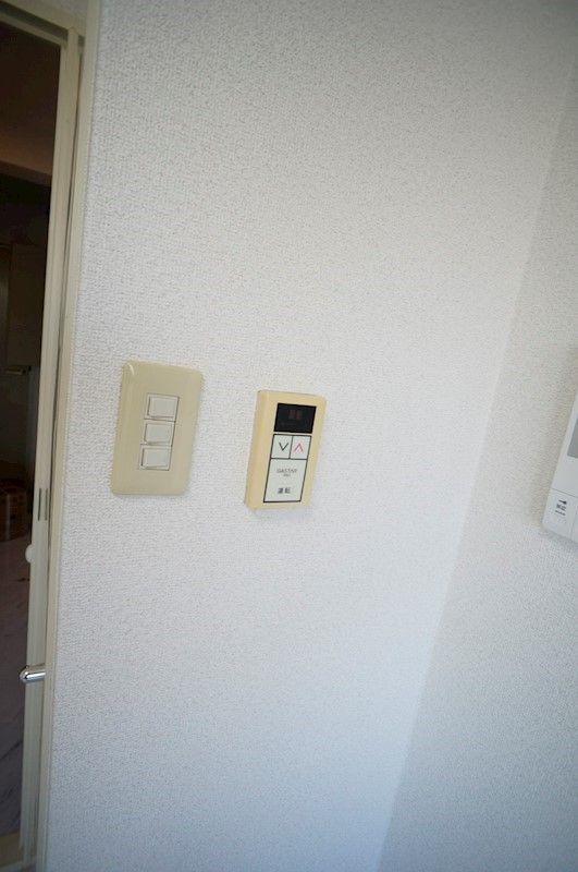 �y���̑��z�@�������������\�B